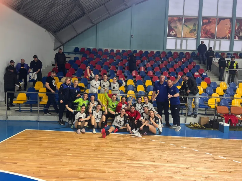 Handbalistele de la CSM Galaţi sparg „gheaţa” din Liga Florilor