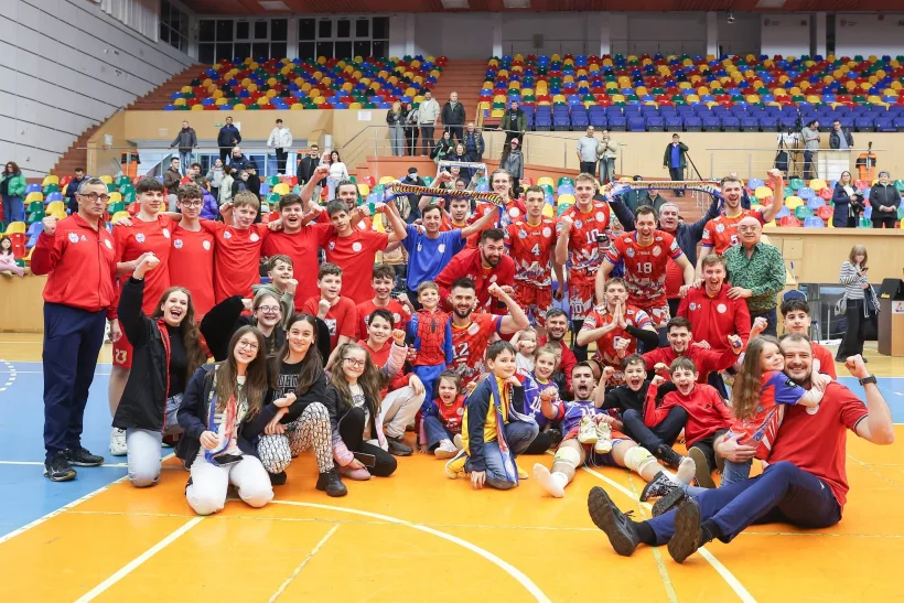 CSM Arcada Galaţi s-a calificat în finală