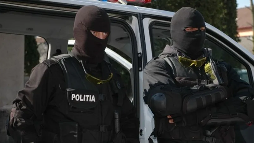 Pescuit ilegal pe Dunăre și la Cătușa: doi bărbați cercetați penal la Galați