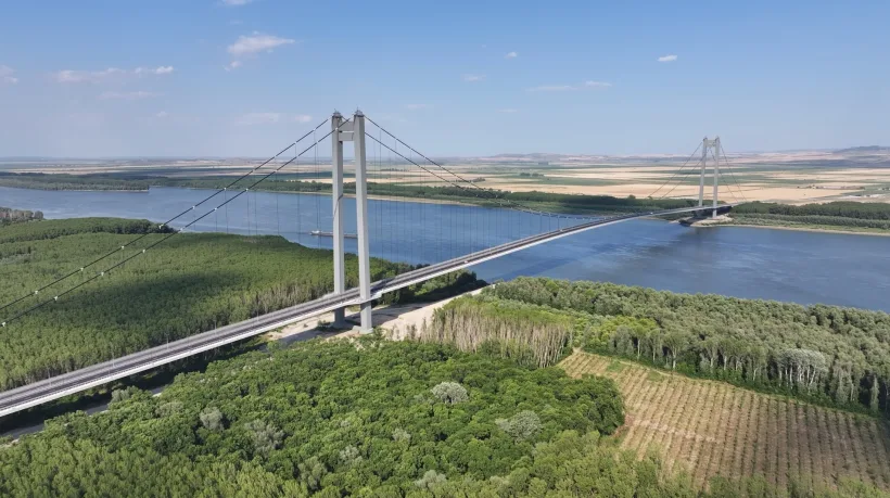 Noi restricții de circulație pe podul peste Dunăre de la Brăila