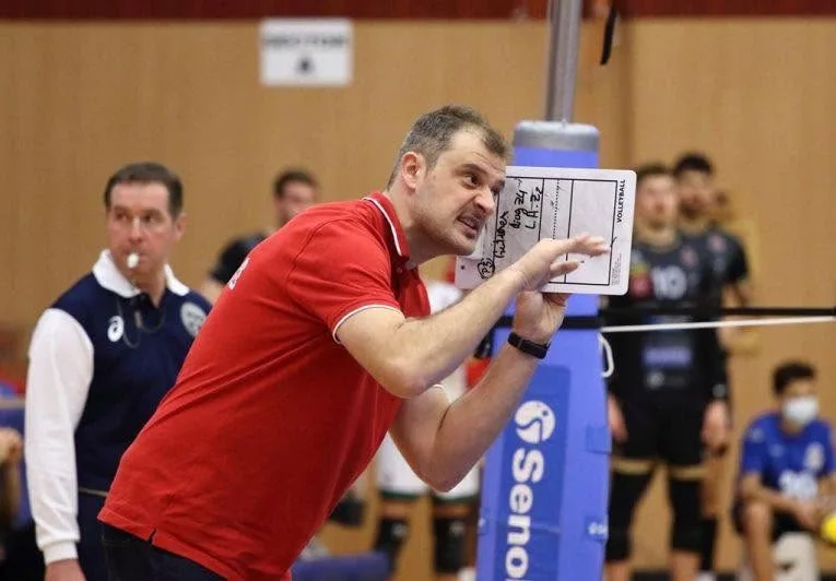 CSM Arcada Galaţi a încheiat colaborarea cu antrenorul Sergiu Stancu
