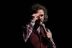 Comedy Show - o seară de stand up comedy cu Costel