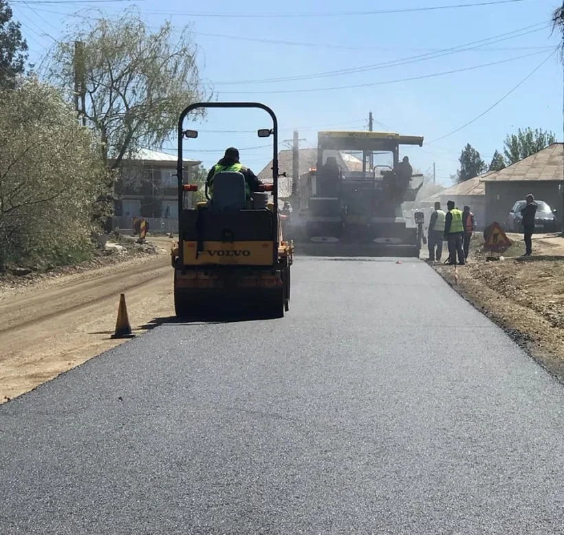 Se deschide un nou șantier pe un drum județean. Lucrarea costă aproape 7 milioane de euro