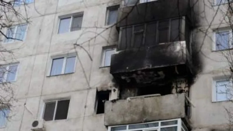 Patru răniți în urma exploziei de la Galați. Primăria îi ajută pe oamenii care nu pot reveni în casele lor