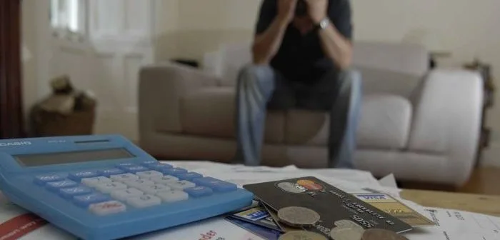 ANAF: Popririle pe conturi vor fi ridicate în cel mult o oră de la achitarea datoriilor
