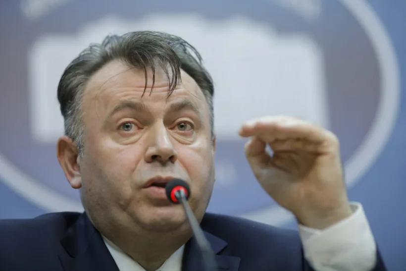Mesaje contradictorii la nivel guvernamental: unii miniștri vorbesc despre o nouă relaxare, alții spun că starea de alertă ar putea fi prelungită