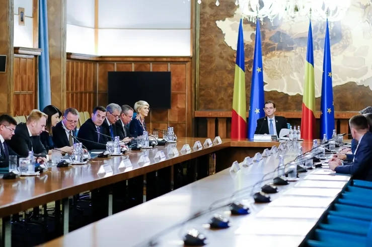 Guvernul schimbă legea. O categorie de angajați s-ar putea pensiona cu 13 ani mai devreme