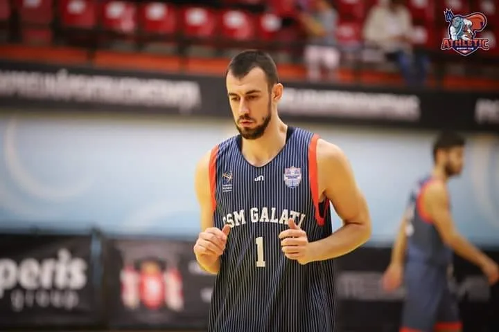 Vlad Negoiţescu şi George Alexandru Vlad continuă la CSM Galaţi
