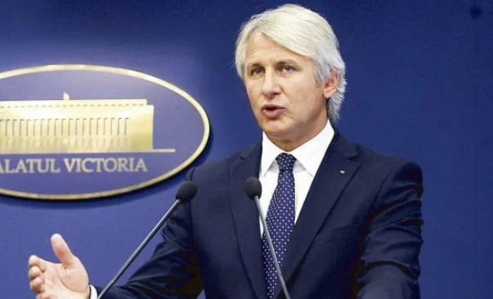 Teodorovici vrea ca PSD să câştige alegerile cu "minim 40%"