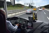 Modificări la Codul Rutier: Scade vârsta de obținere a permisului