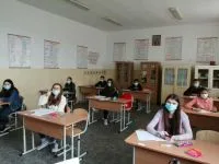 Consiliul Naţional al Elevilor (CNE) susţine că procedurile de suspendare a cursurilor sunt incoerente