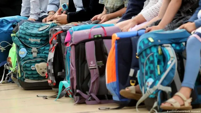 ”Bulibășeală guvernamentală” în educație, înainte de începerea anului școlar