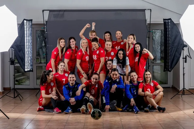 Handbalistele de la CSM Galaţi, ca şi promovate în Liga Florilor