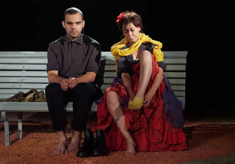 Seri de teatru în curtea interioară a Dramaticului gălățean. Spectacole de excepție