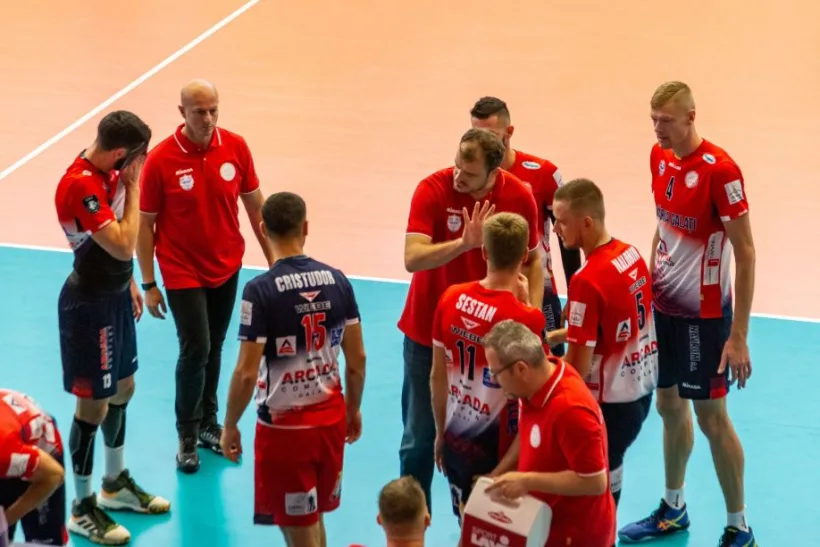 CSM Arcada Galaţi şi-a aflat programul în campionatul intern şi Cupa României