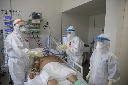 Nelu Tătaru, Ministrul Sănătăţii:”Deocamdată nu este cazul să transferăm bolnavii de Covid în străinătate”