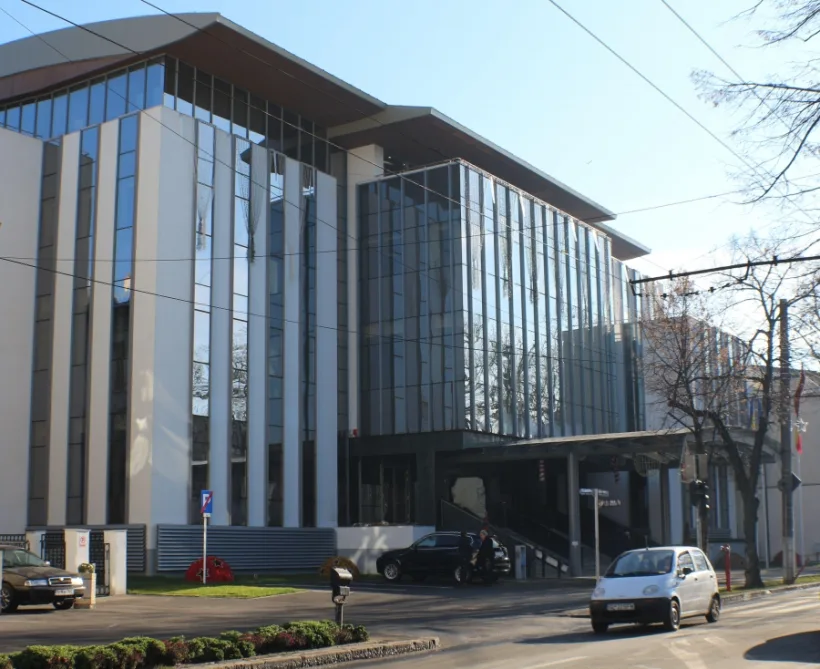 COVID-19 lovește în Primăria Galați. Mai mulți angajați testați pozitiv, iar activitatea cu publicul suspendată