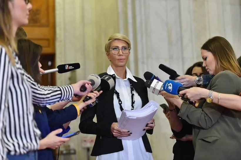 Vezi aici declarația HALUCINANTĂ a vicepremierului Raluca Turcan, după ce euro a atins un nou record