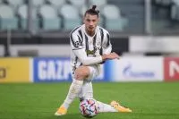 Internaţionalul Radu Drăguşin va fi în vizorul UEFA în 2021