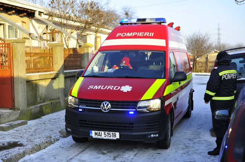Tragedie duminică dimineața. O femeie a murit din cauza unei lumânări uitate în cameră
