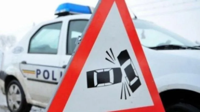 Grav accident pe strada Brăilei. Șase mașini au fost avariate, iar trei persoane au ajuns la spital