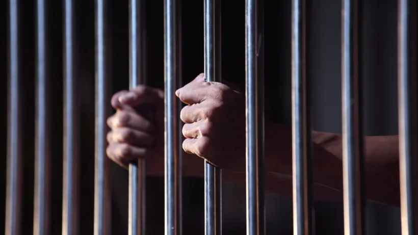 Un nou scandal la Penitenciarul Galați. Un deținut a ajuns la spital
