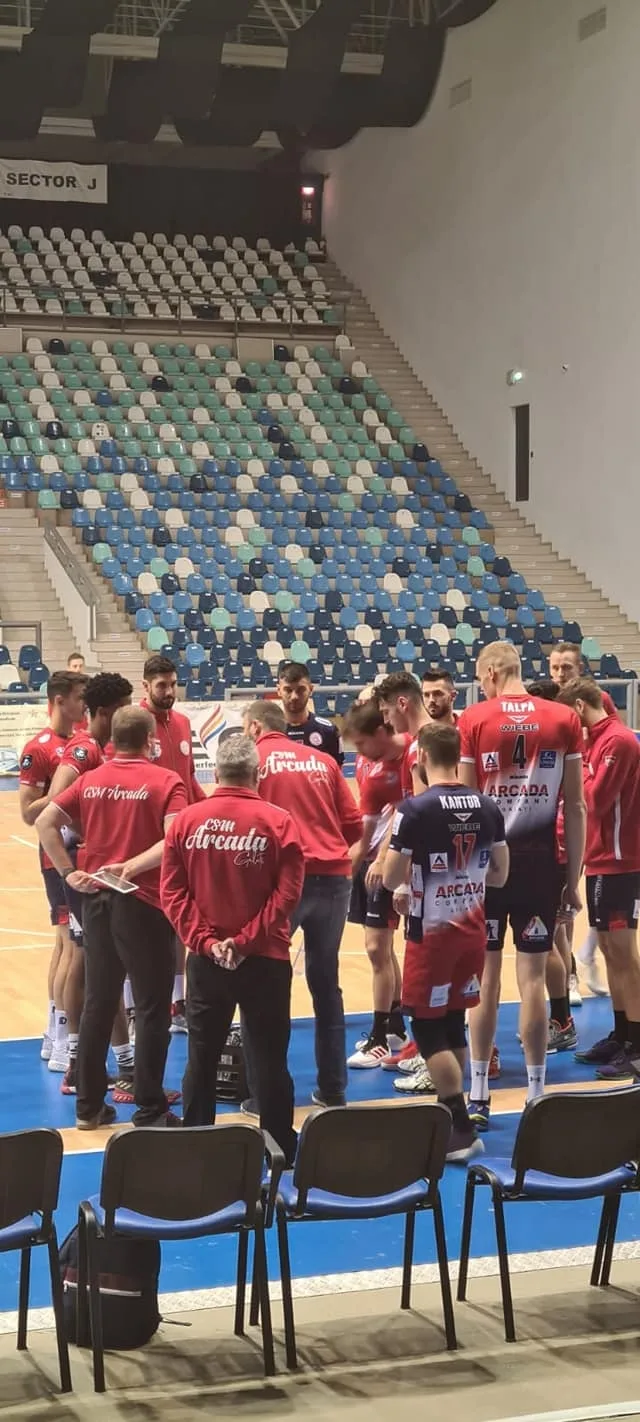 CSM Arcada Galaţi vrea să-şi consolideze poziţia de lider