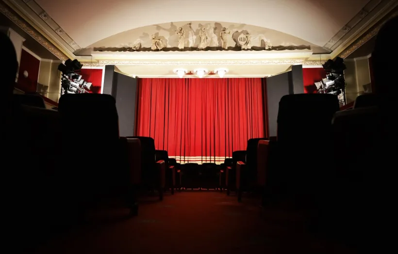 Teatrul Dramatic „Fani Tardini” coboară din nou la 30% capacitatea de ocupare a Sălii de Spectacole