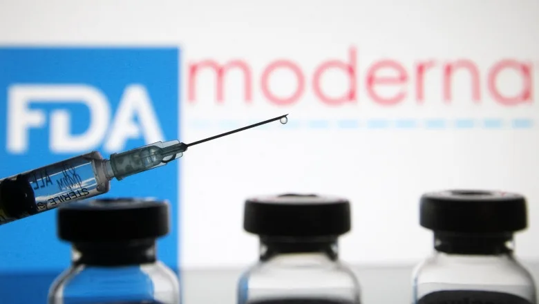 O femeie din Galați a leșinat la cinci minute după administrarea vaccinului Moderna