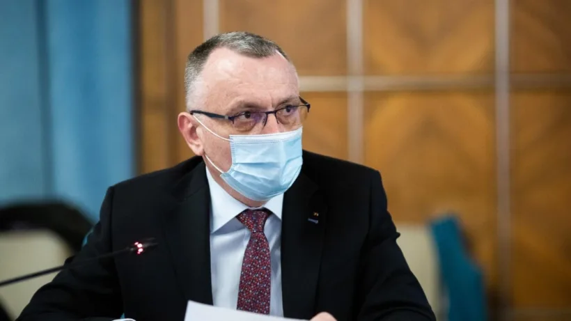 Ministrul Educației vs USR-PLUS. Cîmpeanu respinge un proiect privitor la decalarea vacanţelor şcolare