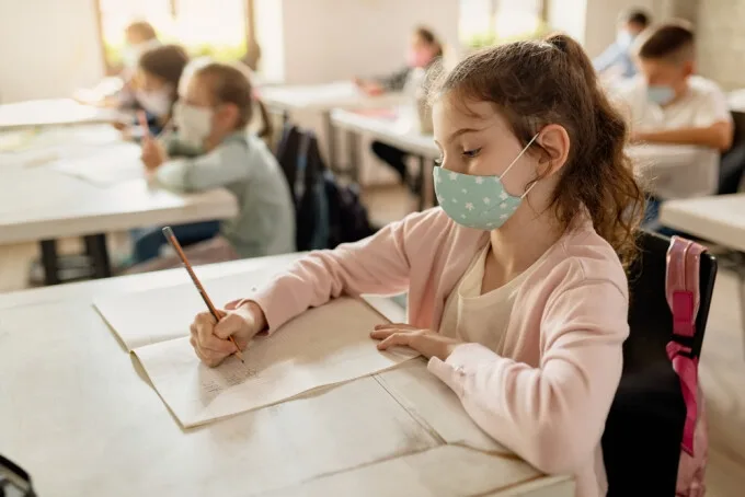 Astăzi începe Evaluarea Națională pentru minorități, la clasa a II-a