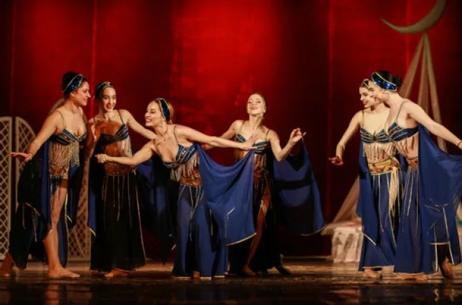 Baletul „Poveste persană” revine pe scenă la Teatrul Naţional „Nae Leonard”