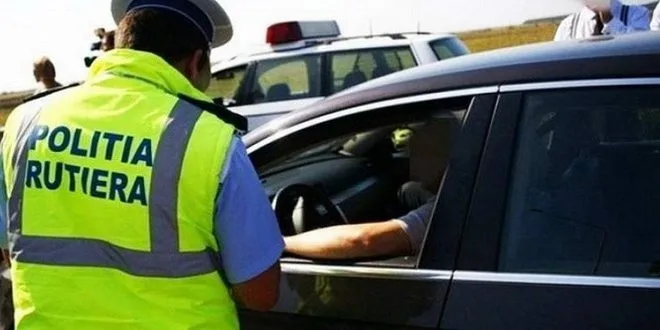 Inconștiență în trafic: un tânăr a fost prins conducând, pentru a treia oară, fără permis de conducere