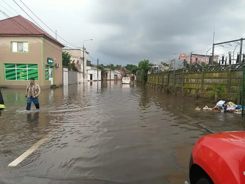 Galațiul, sub COD PORTOCALIU de ploi abundente. RO- ALERT pentru localităţile Şendreni şi Braniştea