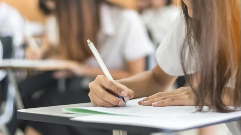Vezi aici calendarul simulărilor la Evaluare Naţională şi Bacalaureat 2020
