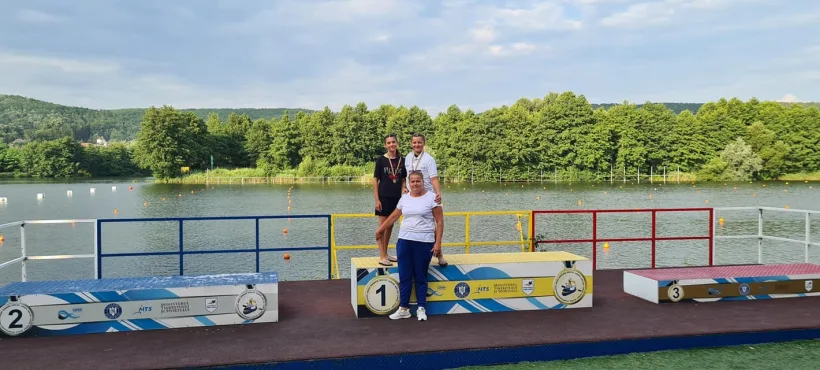 Salbă de medalii pentru canoiştii şi kaiaciştii de la CSS Galaţi