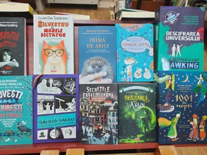 Mii de noutăți editoriale își așteaptă cititorii la BVAU