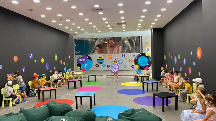 Proiectul Școala de Bani, acum și la mall