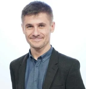 „Lăsați-le tabletele elevilor să învețe!”