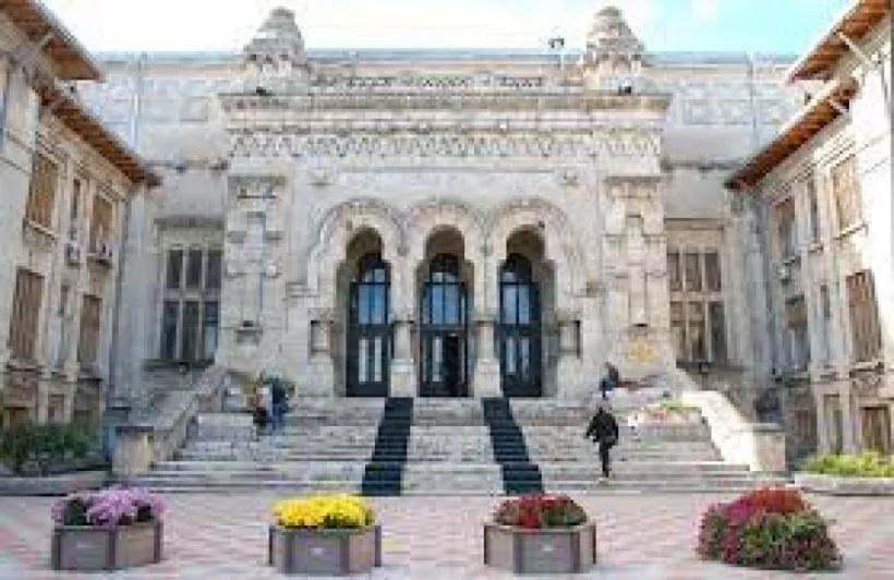 Admitere de toamnă la UDJG: Specializări noi la licență și locuri la extensiunea de la Buzău