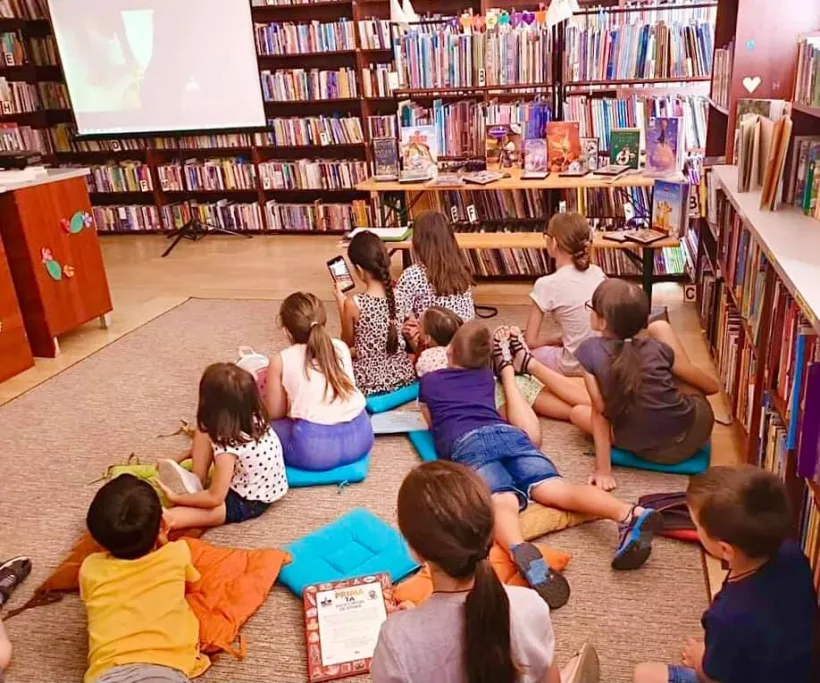 O vacanță de neuitat pentru copiii care au participat la activitățile organizate la Biblioteca V.A Urechia