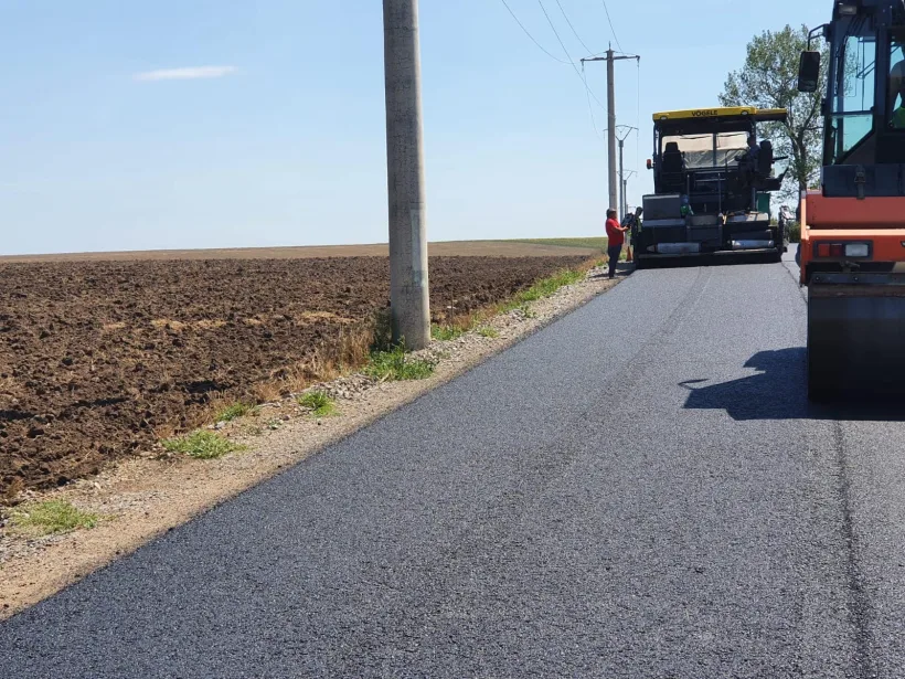 Fonduri europene pentru modernizarea a 61 de kilometri de drumuri județene în Galați