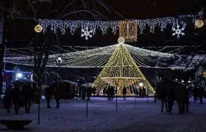 Când va fi aprins iluminatul festiv de sărbători în orașul Galați