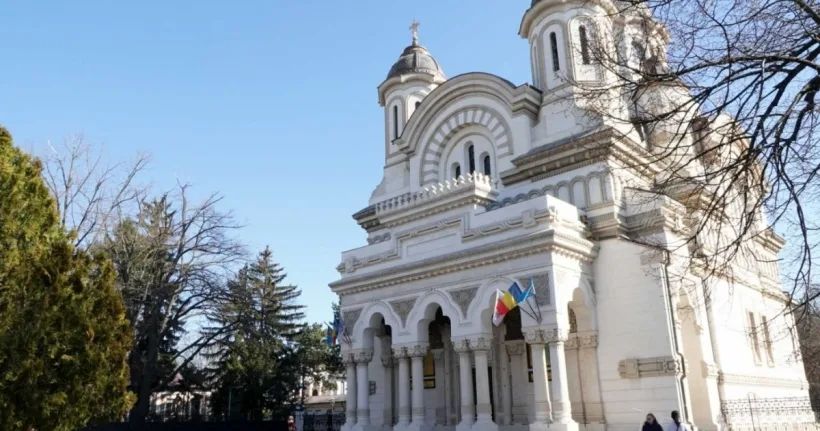 Coronavirus. Arhiepiscopia Dunării de Jos ajută nevoiașii Galațiului cu materiale pentru igienă
