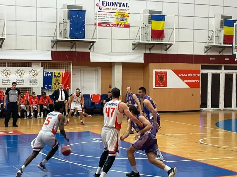CSM Galaţi va juca restanţa cu Steaua fără Pesic şi Galbreath Jr.