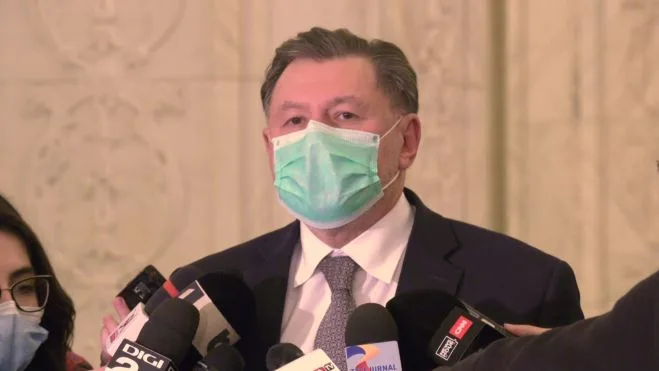 Rafila: Decizia privind introducerea certificatului verde va fi una politică, după ce va exista un consens în coaliţie