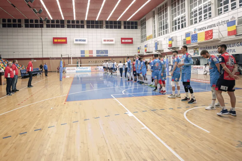 Al treilea duel la fileu Dinamo - CSM Arcada