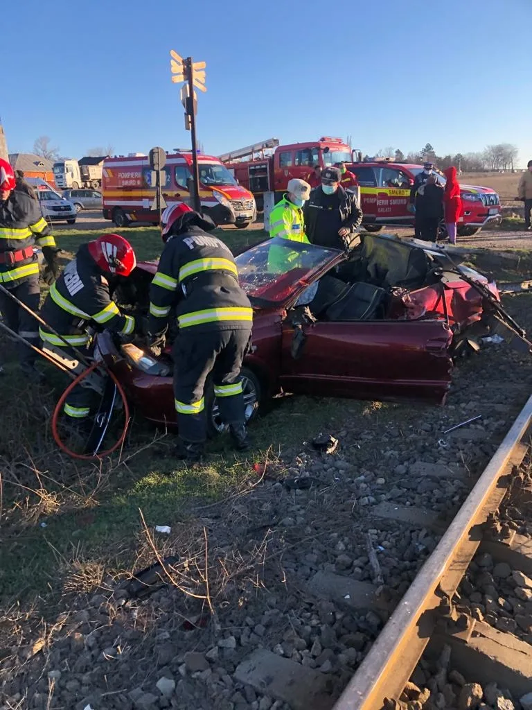VIDEO Accident feroviar în județul Galați. Două persoane, soț și soție, au murit