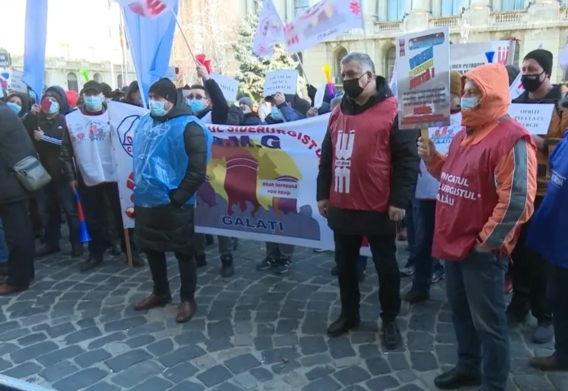 Siderurgiști gălățeni, participanți la pichetarea sediului Ministerului Energiei