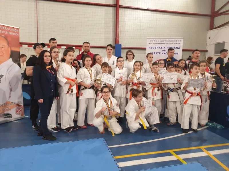 Triumf pe tatami pentru gălăţenii de la Triumf Dojo